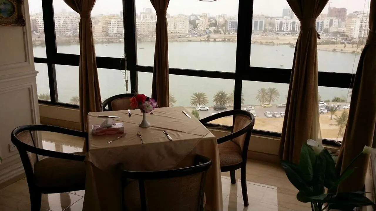 فندق البيعة